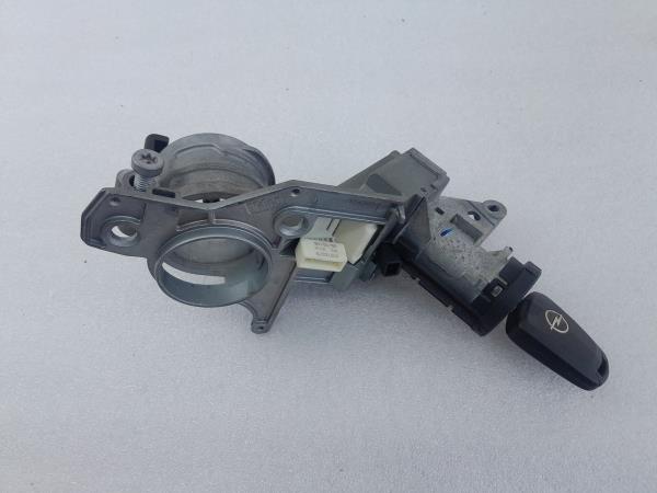 Bombín de encendido OPEL Astra H TwinTop (L67)