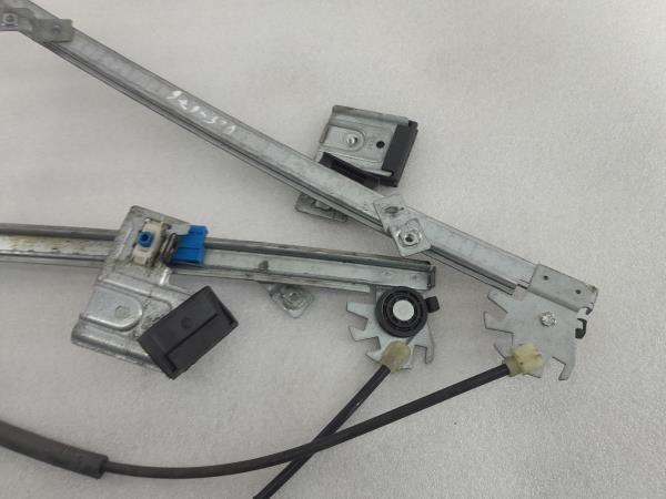 Elevador vidros frente direito VOLKSWAGEN Golf IV (1J1) Imagem-1