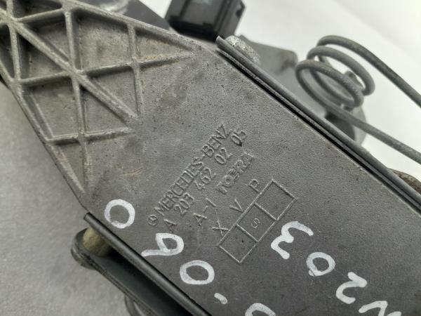 Columna de dirección MERCEDES-BENZ Classe C (W203) Imagem-4