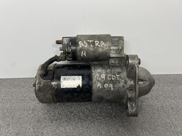 Motor de arranque OPEL Astra H Hatchback (L48)