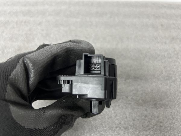 Motor del compuerta de la calefacción PEUGEOT 308 SW II Imagem-2