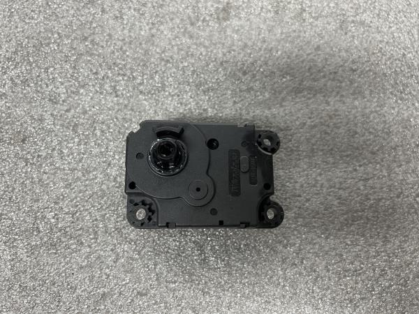 Motor del compuerta de la calefacción PEUGEOT 308 SW II Imagem-1