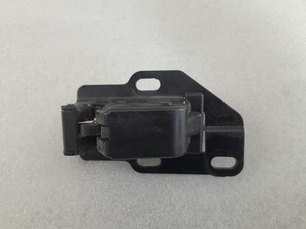 Fechadura / fecho porta trás direito CITROËN Berlingo (B9)