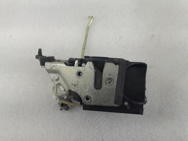 Fechadura / fecho porta trás direito CHEVROLET Aveo Hatchback (T250, T255)