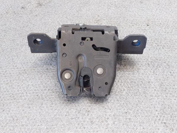 Serrure / verrou coffre OPEL Astra J Sports Tourer