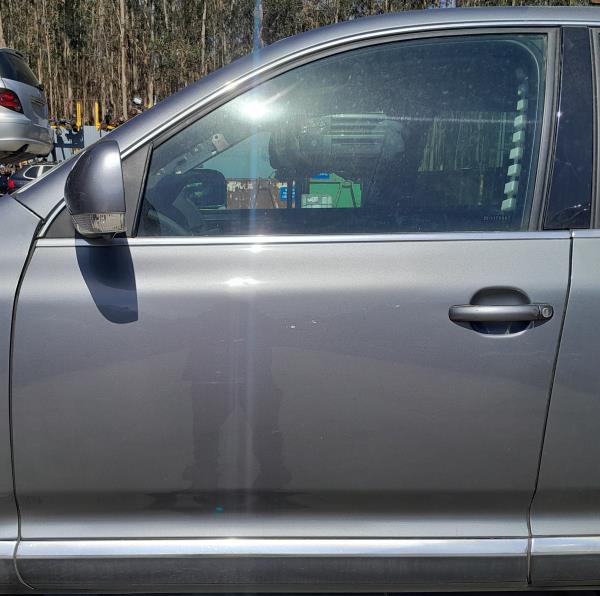 Porta frente esquerda VOLKSWAGEN Touareg (7L)