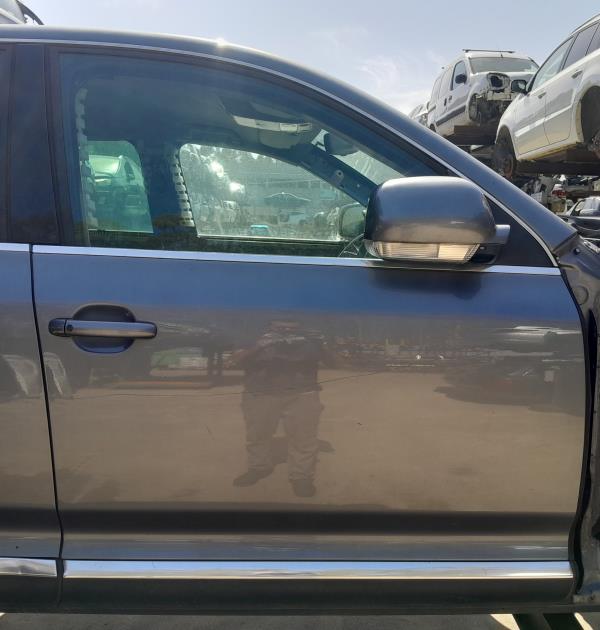 Porta frente direita VOLKSWAGEN Touareg (7L)