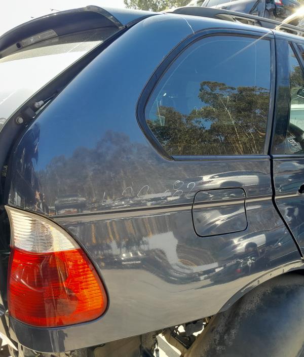 Painel trás direito BMW X5 (E53)