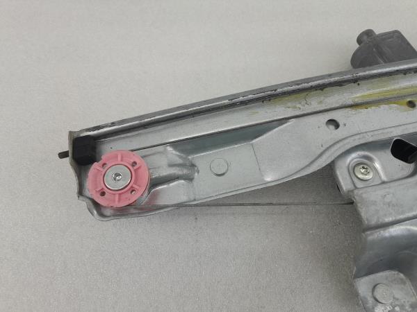 Elevador vidros frente direito PEUGEOT 208 Imagem-7
