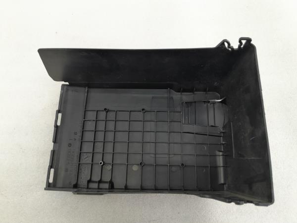 Tampa bateria PEUGEOT 208 Imagem-1