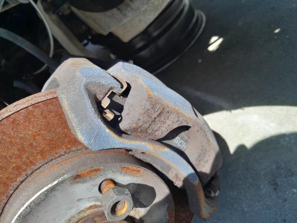 Pinza freno anteriore destra NISSAN NV200 Furgão/Combi (M20)