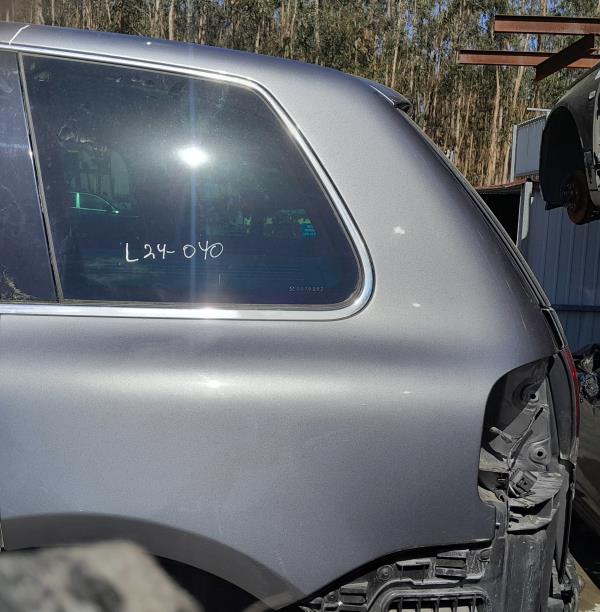 Painel trás direito VOLKSWAGEN Touareg (7L)