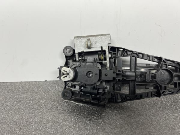 Poignée de porte avant gauche OPEL Astra J Sports Tourer Imagem-2