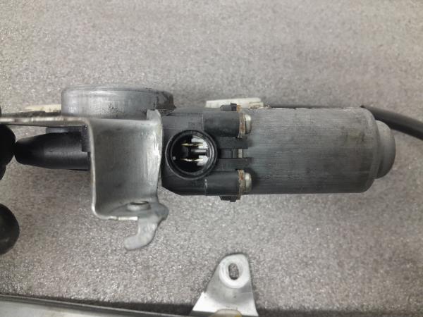 Elevador vidros frente direito NISSAN Almera I Hatchback (N15) Imagem-3