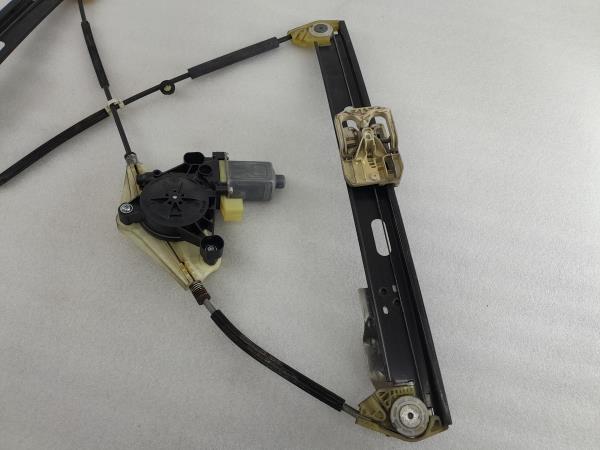 Elevador vidros frente direito SEAT Leon (5F1) Imagem-2