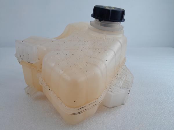 Vaso Expansao / Radiador FORD Transit Courier I Imagem-2 Vaso Expansao / Radiador FORD Transit Courier I Imagem-2