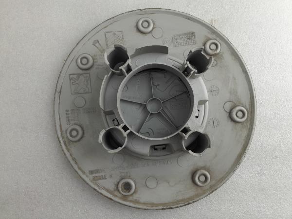 Tampo de jante PEUGEOT Partner II Imagem-1