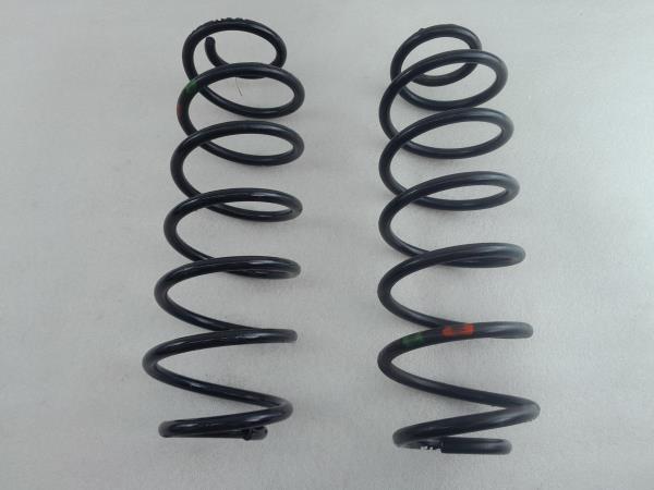 Muelle de suspensión Trasero Derecho FORD Fiesta V (JH_, JD_)