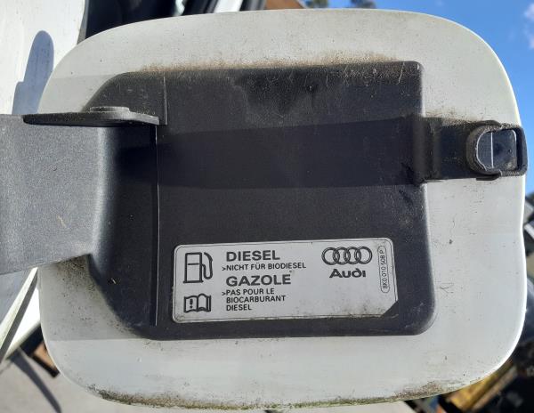 Tampa depósito combustível AUDI Q5 (8R)