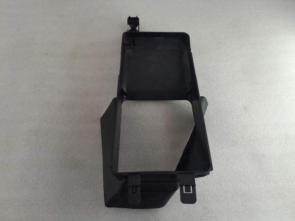 Plástico genérico FORD Focus III Carrinha Imagem-1