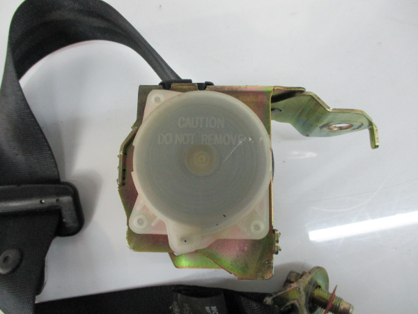 Right rear seatbelt HYUNDAI Coupé (GK) Imagem-4