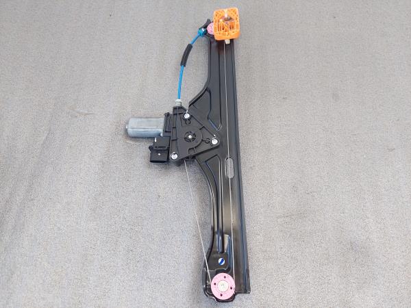 Elevador vidros frente esquerdo BMW 2 Gran Tourer (F46)