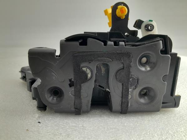 Fechadura / fecho porta frente esquerdo FORD Ka+ Imagem-3