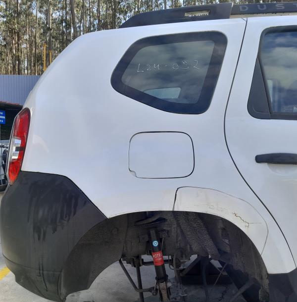 Painel trás direito DACIA Duster (HS_)