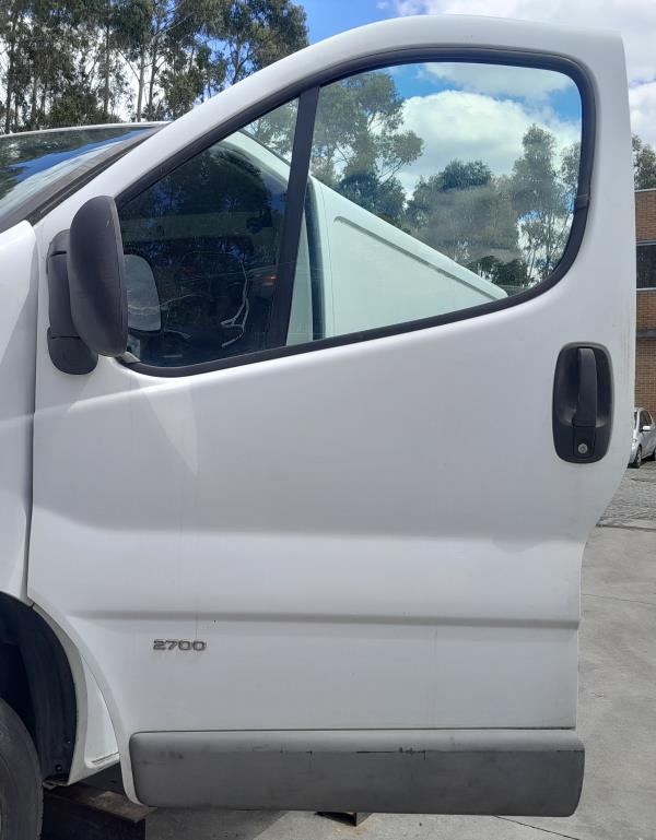 Porta frente esquerda OPEL Vivaro A Combi (X83)
