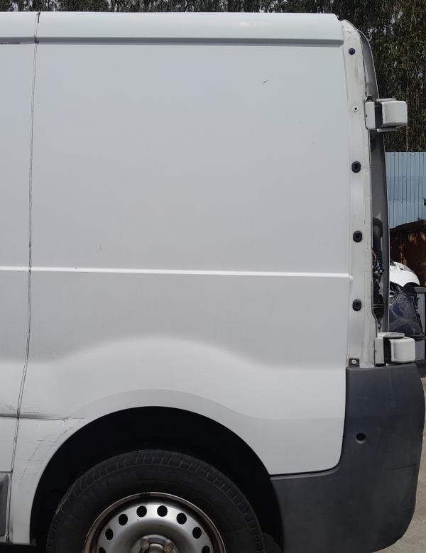 Painel trás direito OPEL Vivaro A Combi (X83)