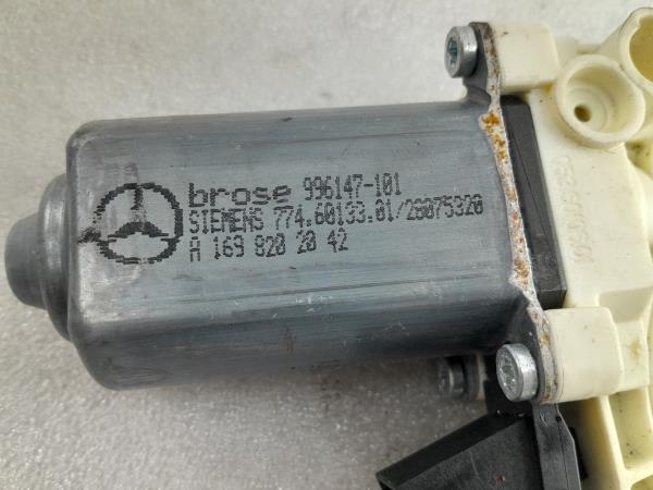 Motore alzacristallo posteriore destro MERCEDES-BENZ Classe B (W245) Imagem-1