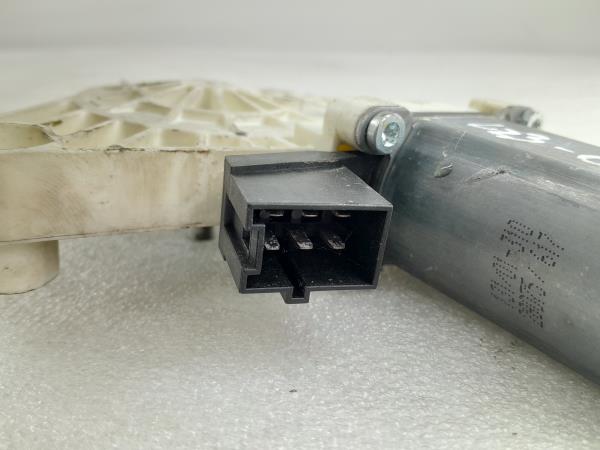 Motore alzacristallo anteriore destro MERCEDES-BENZ Classe B (W245) Imagem-3