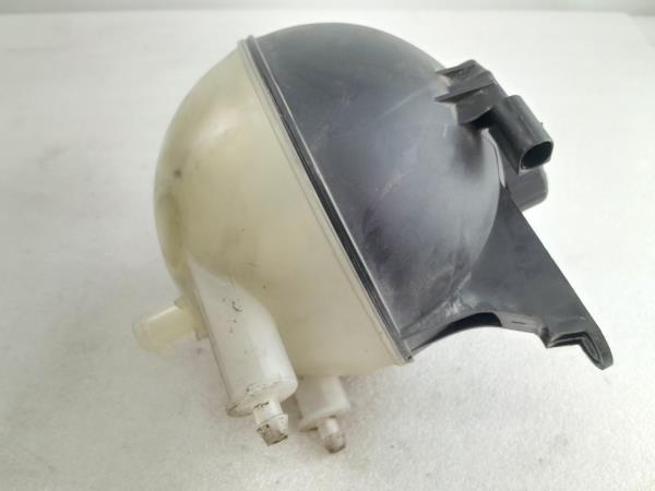 Reservatório / depósito da água / líquido de refrigeração MERCEDES-BENZ Classe B (W245) Imagem-1