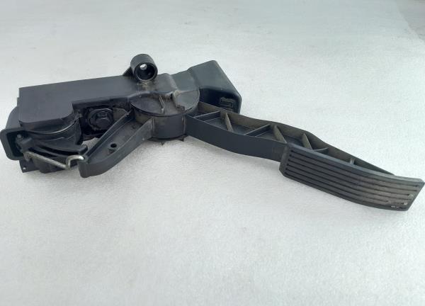 Pedale acceleratore MERCEDES-BENZ Classe B (W245)