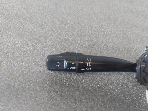 Conjunto / manetes de luzes e limpa vidros TOYOTA HiAce IV (LXH1_, RZH1_, LH1_) Imagem-2