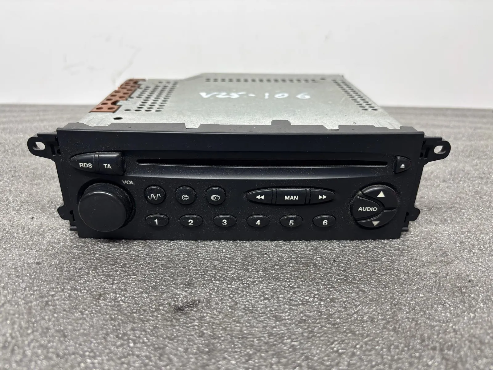 Rádio / auto-rádio CITROËN Xsara Picasso (N68)