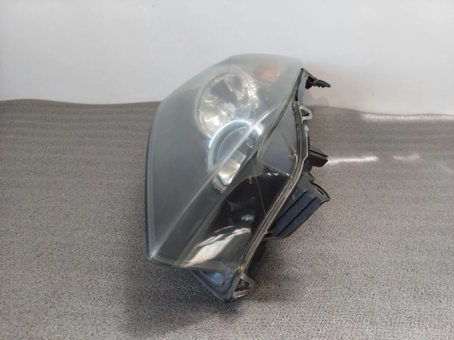 Ótica / farol direita OPEL Astra H Caravan (L35) Imagem-1 Ótica / farol direita OPEL Astra H Caravan (L35) Imagem-1