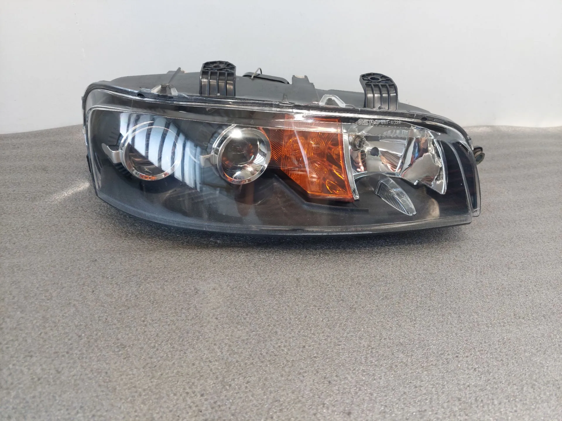 Ótica / farol direita FIAT Punto (188_)