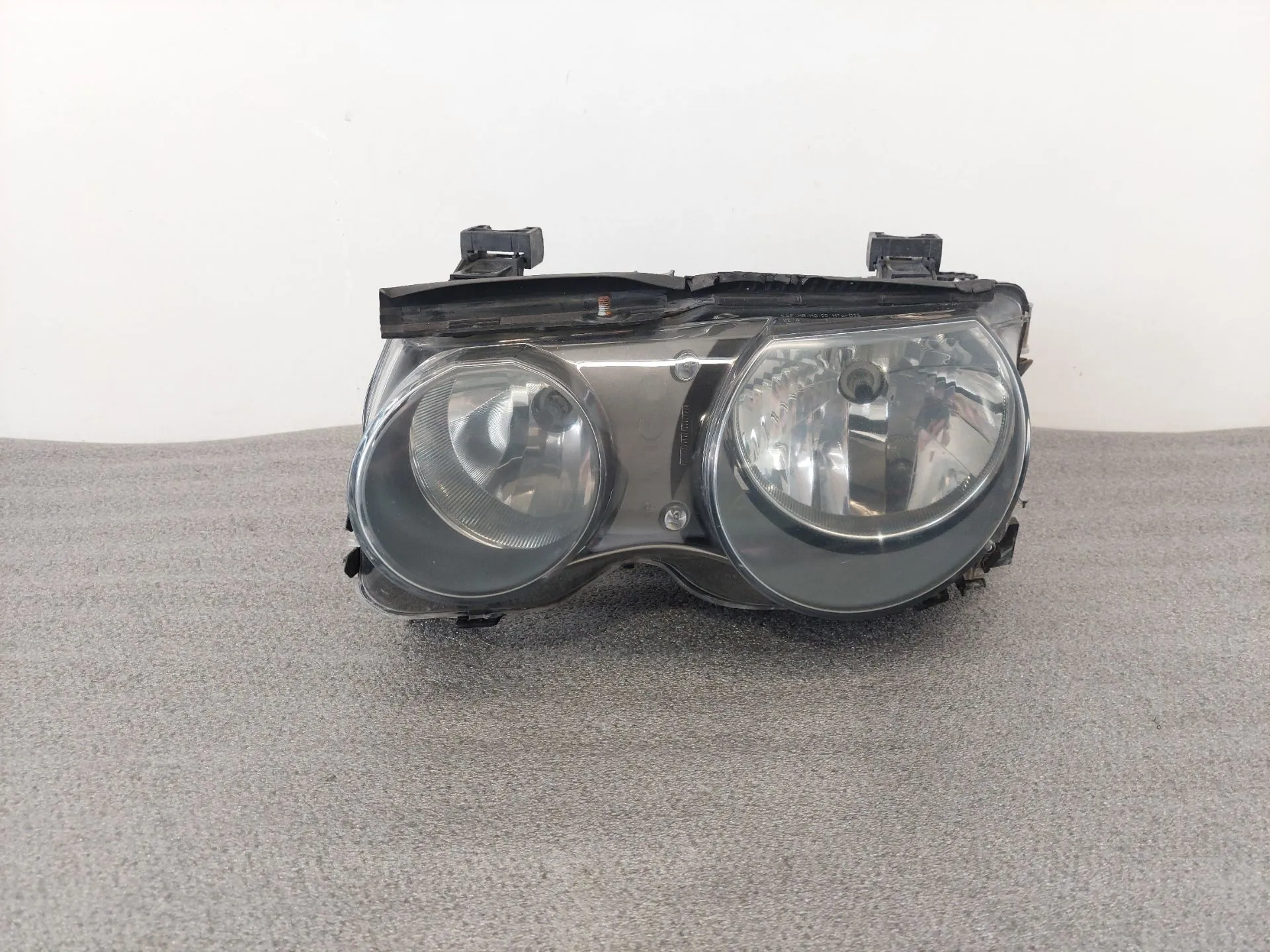 Ótica / farol esquerda BMW 3 Compact (E46)