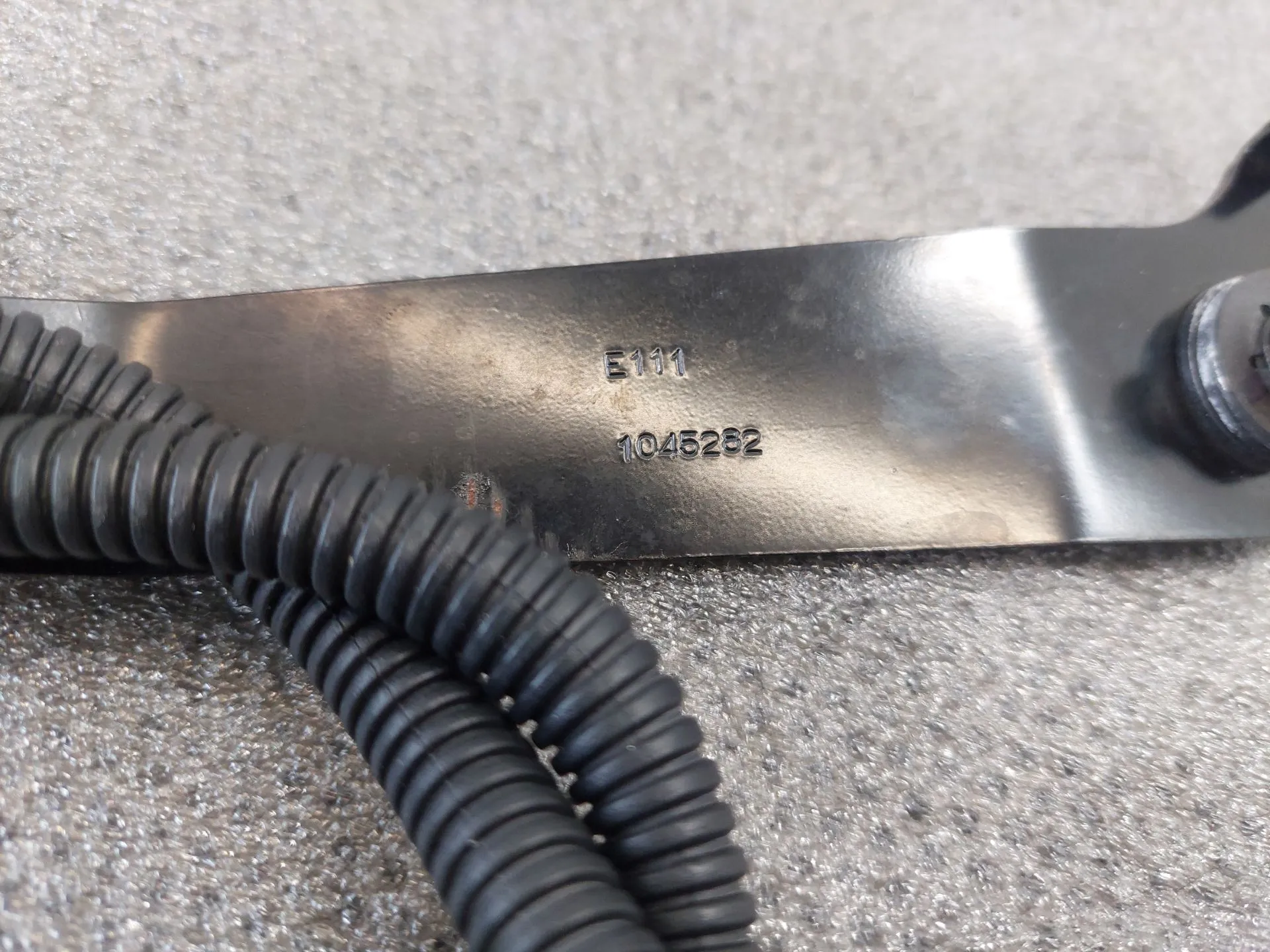 Boucle de ceinture avant gauche HONDA Civic VIII Hatchback (FN_, FK_) Imagem-2