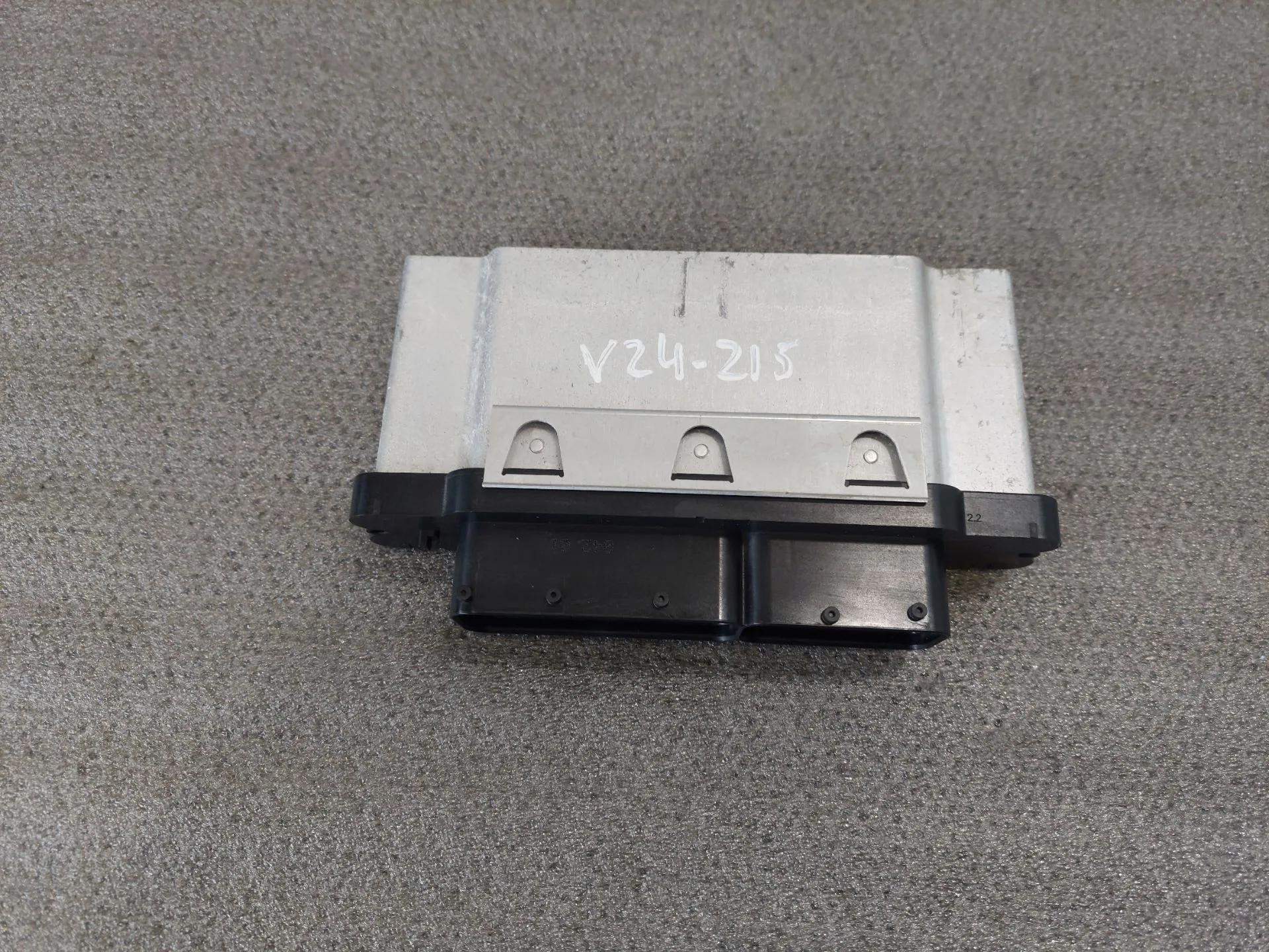 Centralina motor / ECU VOLKSWAGEN Polo (6R, 6C) Imagem-1 Centralina motor / ECU VOLKSWAGEN Polo (6R, 6C) Imagem-1