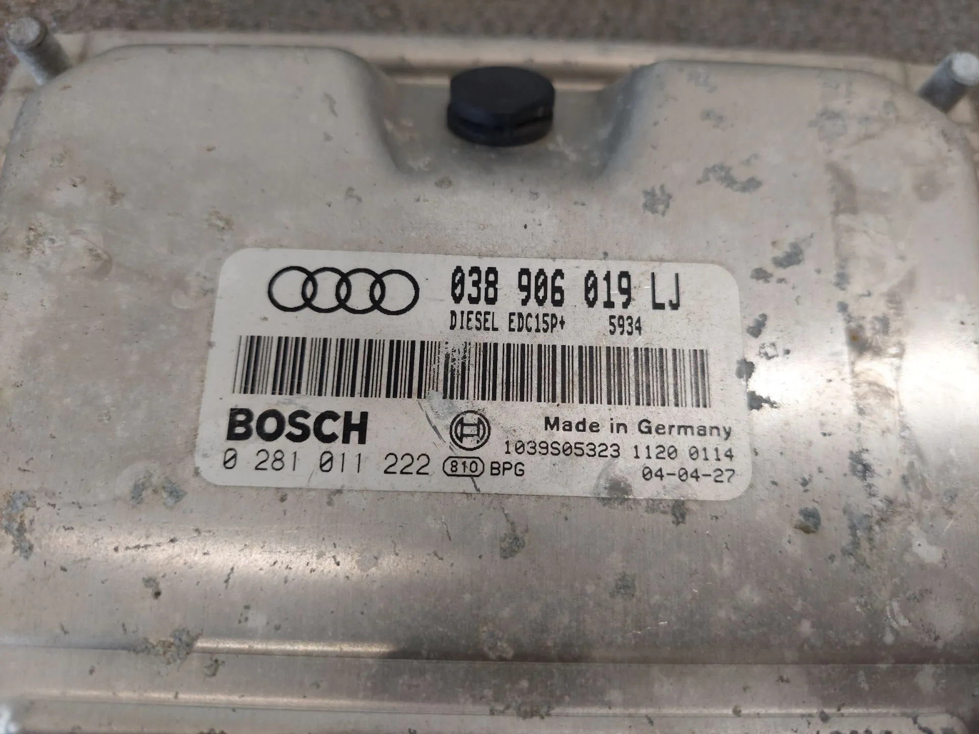 Centralina motor / ECU AUDI A4 (8E2, B6) Imagem-2 Centralina motor / ECU AUDI A4 (8E2, B6) Imagem-2