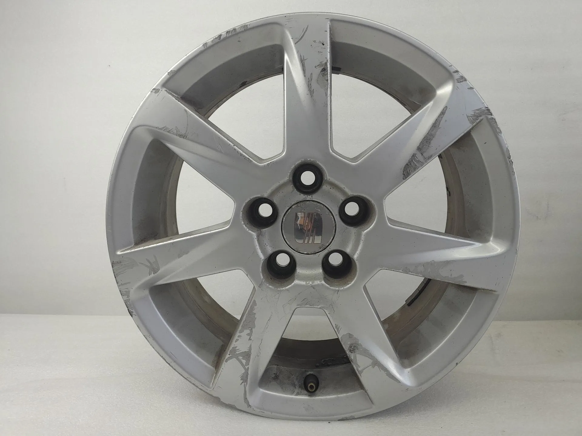 Jante Especial / Jantes Especiais SEAT Ibiza IV ST (6J8, 6P8) Imagem-5 Jante Especial / Jantes Especiais SEAT Ibiza IV ST (6J8, 6P8) Imagem-5