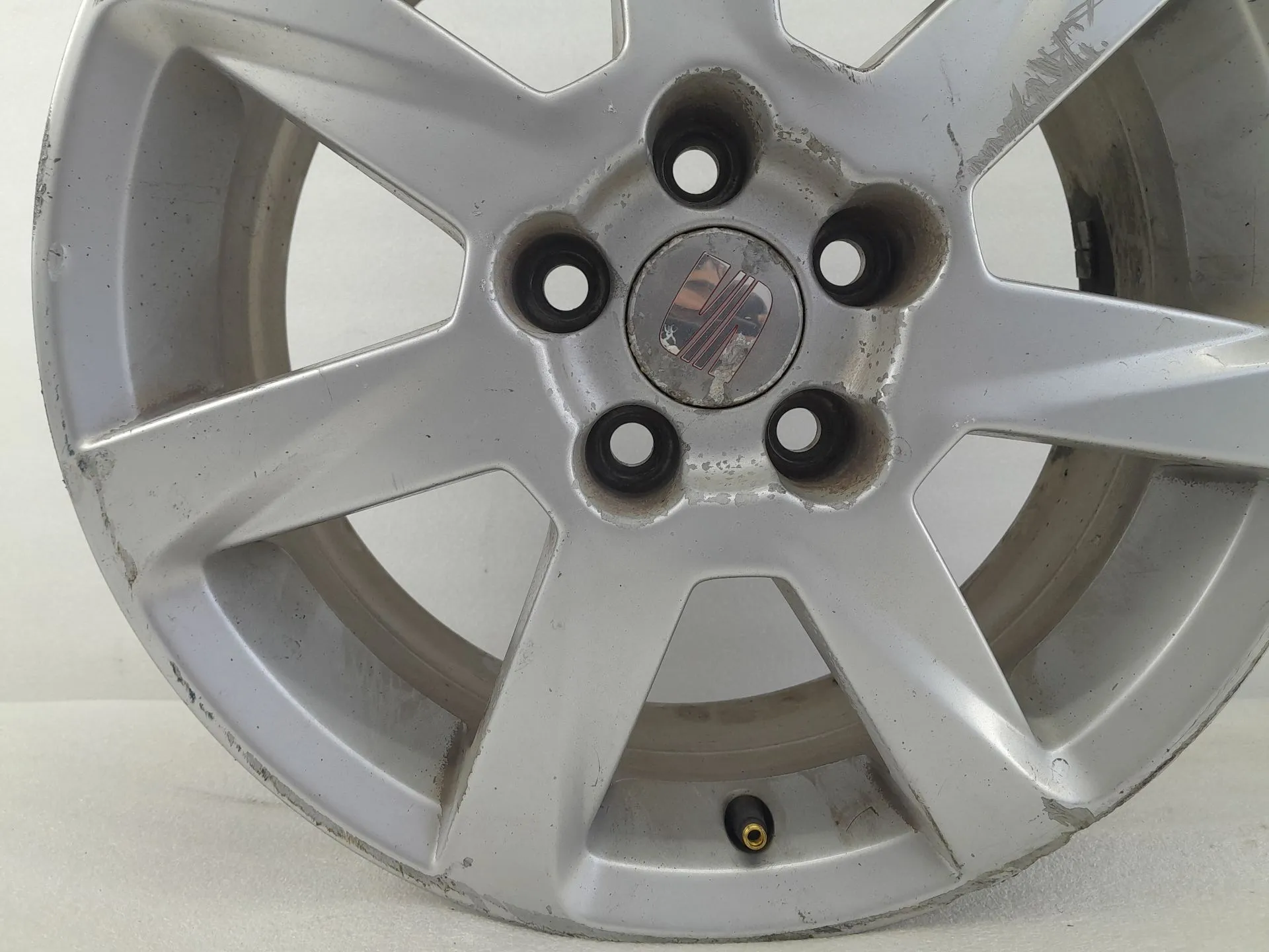Jante Especial / Jantes Especiais SEAT Ibiza IV ST (6J8, 6P8) Imagem-11 Jante Especial / Jantes Especiais SEAT Ibiza IV ST (6J8, 6P8) Imagem-11