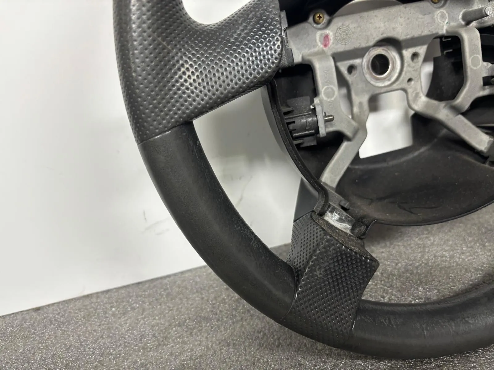 Volante de dirección MITSUBISHI Space Star Combi (DG_A) Imagem-3