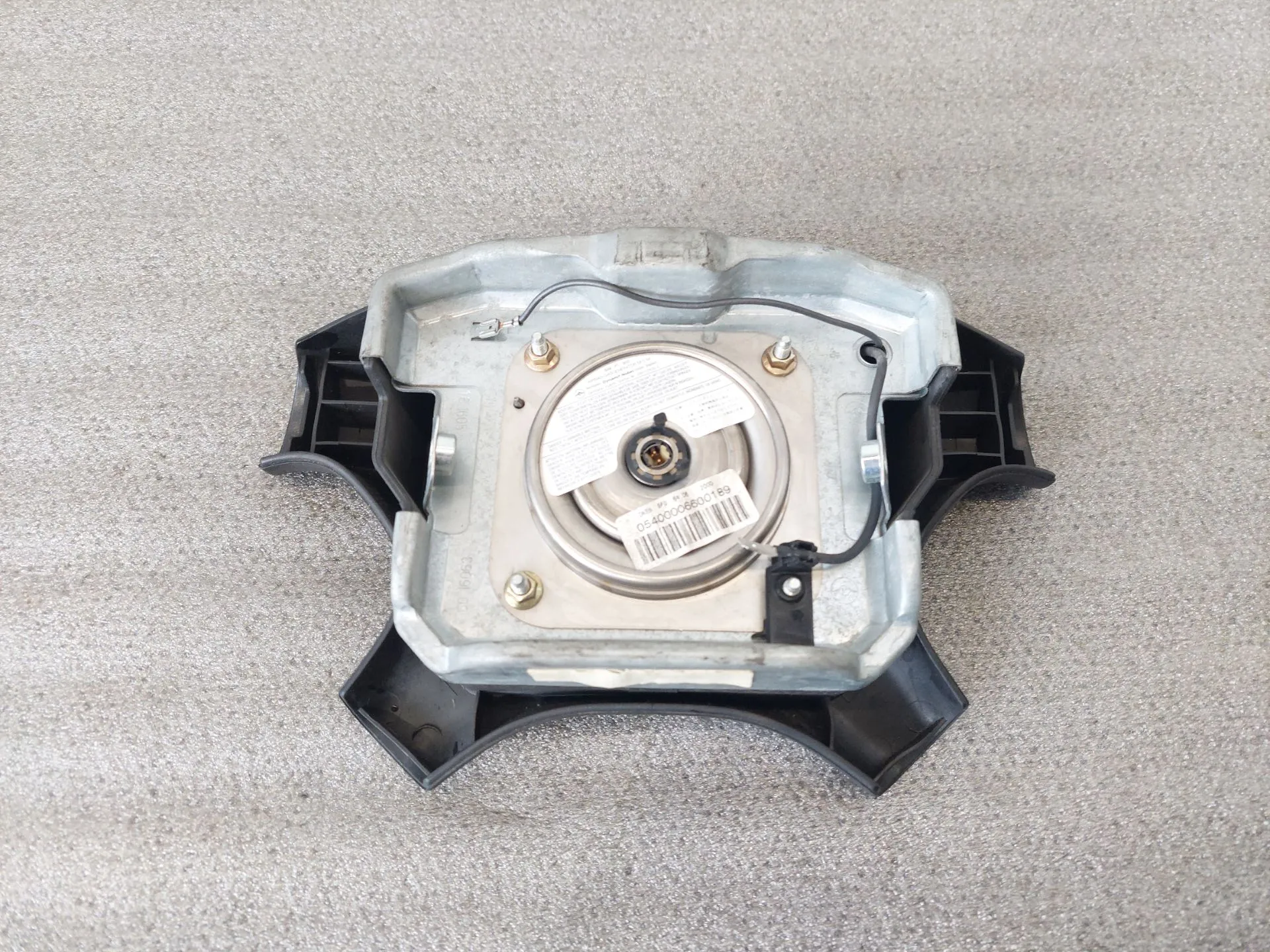 Airbag do volante MITSUBISHI Carisma Hatchback (DA_) Imagem-2 Airbag do volante MITSUBISHI Carisma Hatchback (DA_) Imagem-2