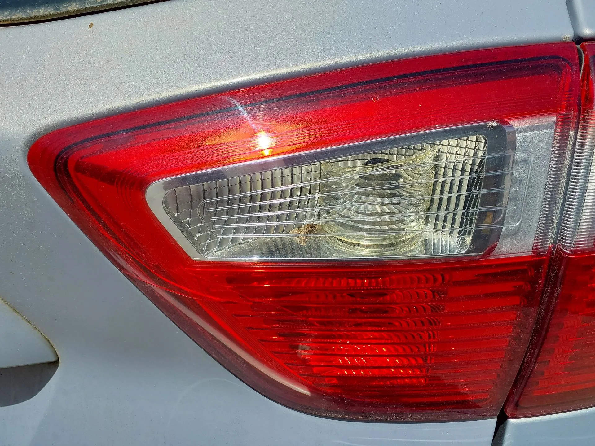 Farolim da mala direito FORD C-Max II (DXA/CB7, DXA/CEU)