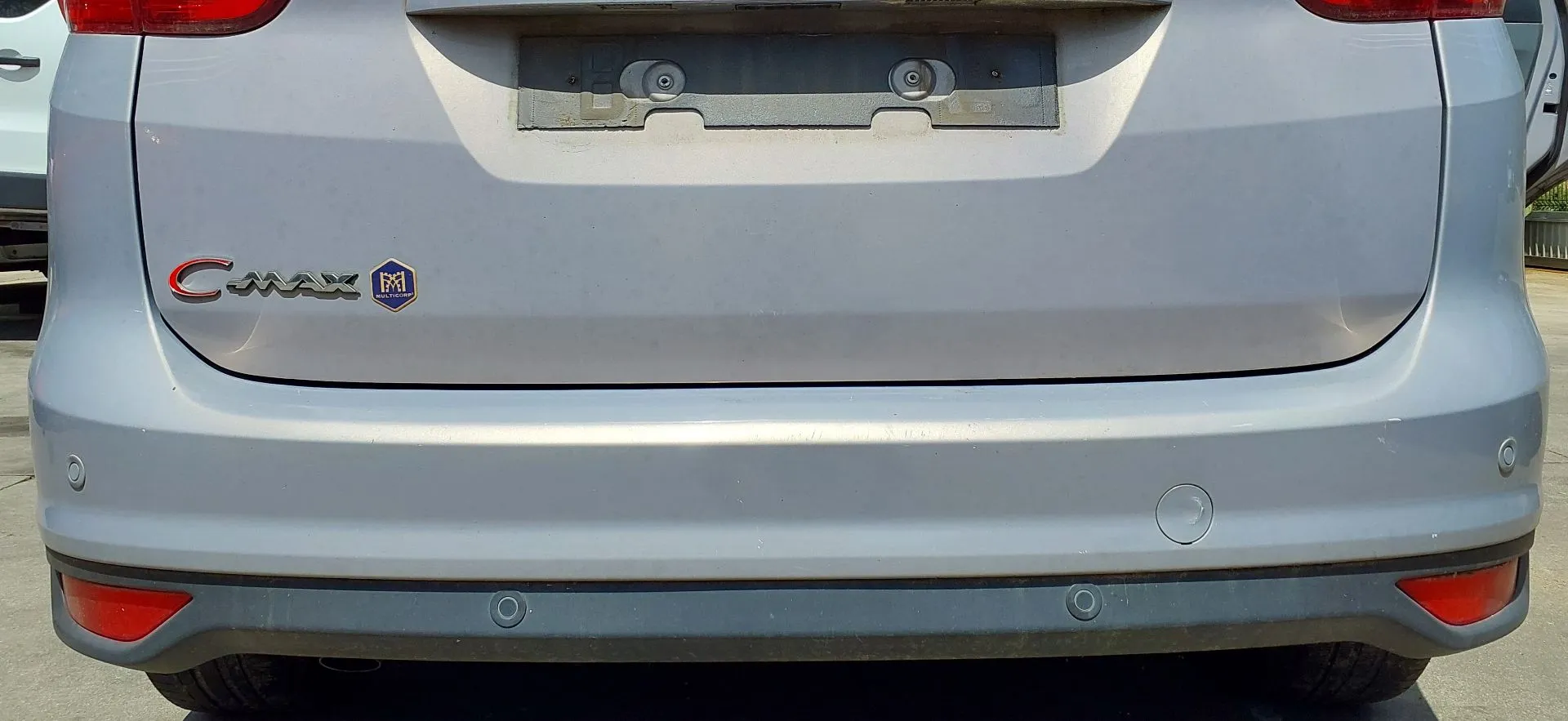 Pára-choques trás FORD C-Max II (DXA/CB7, DXA/CEU)