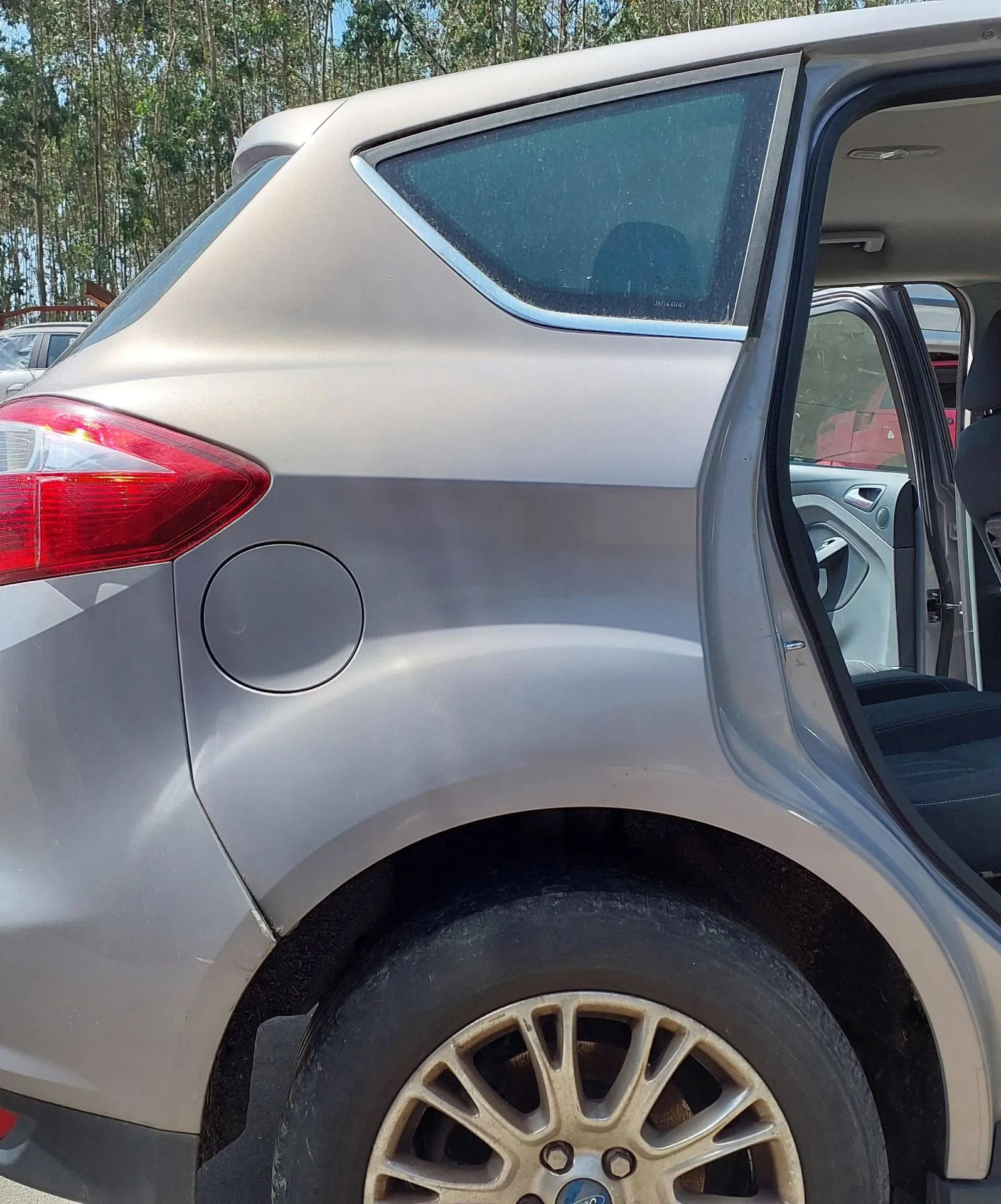 Painel trás direito FORD C-Max II (DXA/CB7, DXA/CEU)