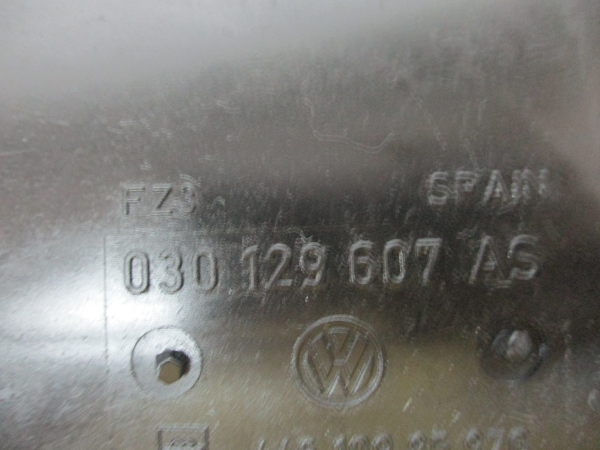 Cobertura del motor VOLKSWAGEN Polo (6N) Imagem-3